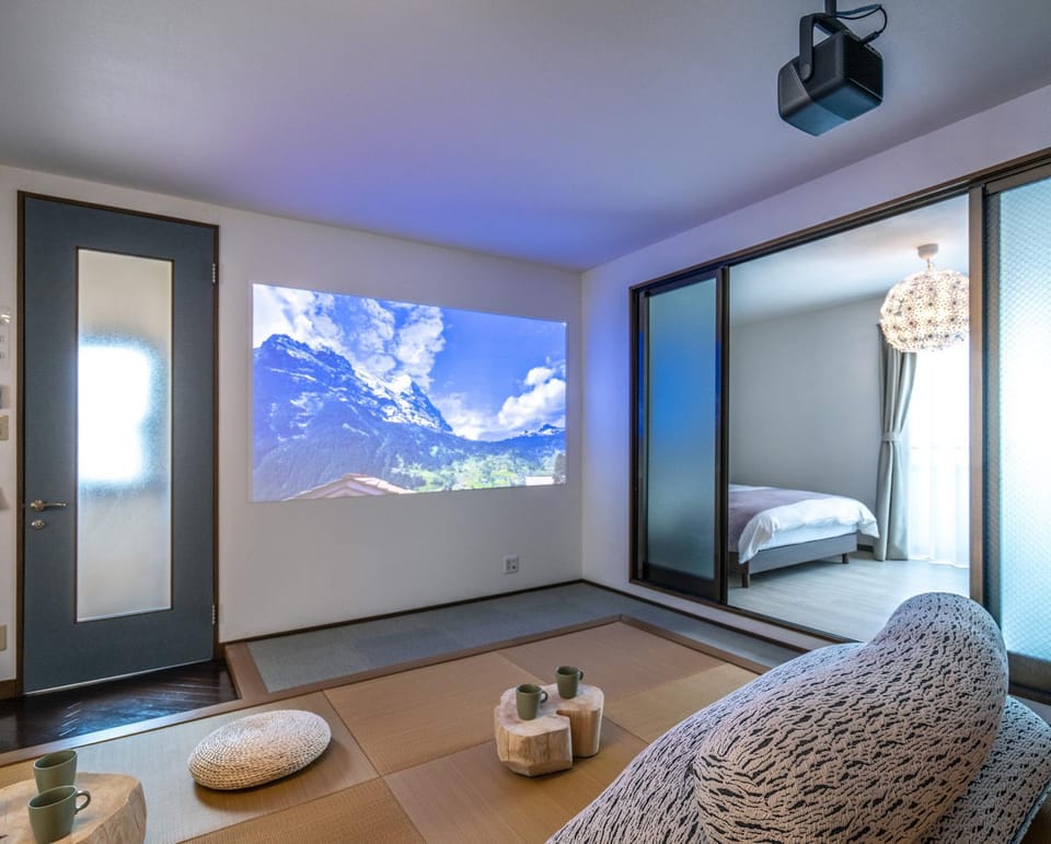TV and multimedia, Living room