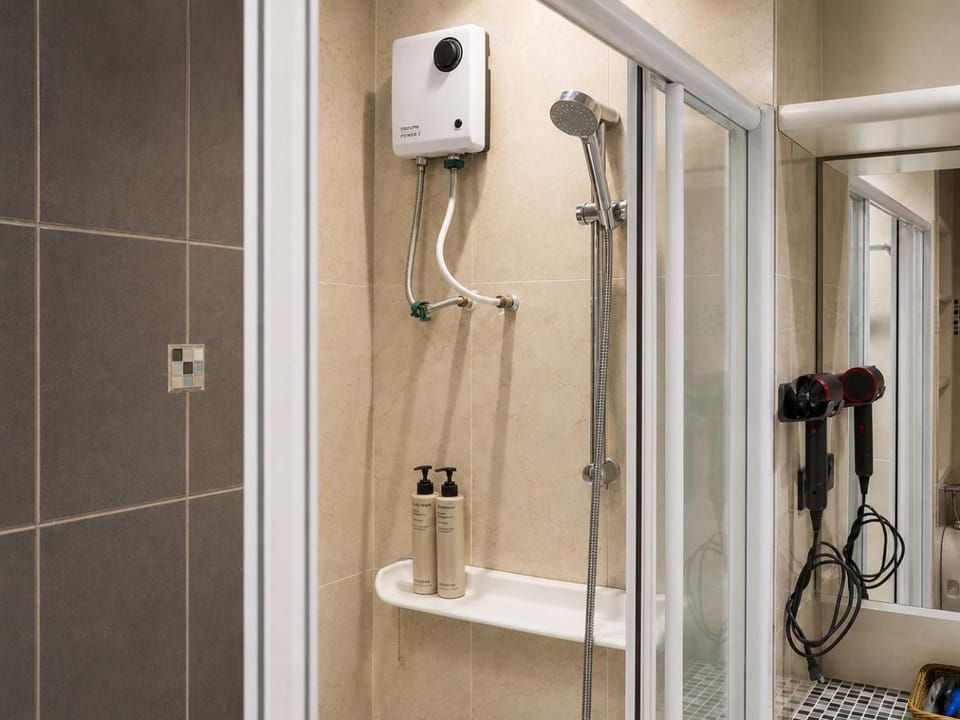 Shower, Bathroom