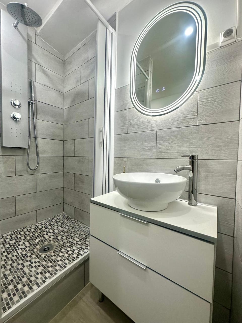 Jolie 2 pièces climatisé centre ville Apartment in Narbonne