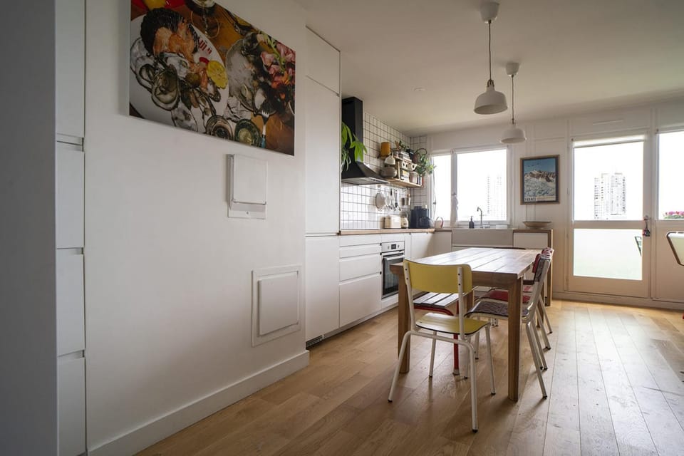 Family nest with Sacré-Coeur and Eiffel Tower view Apartment in Paris