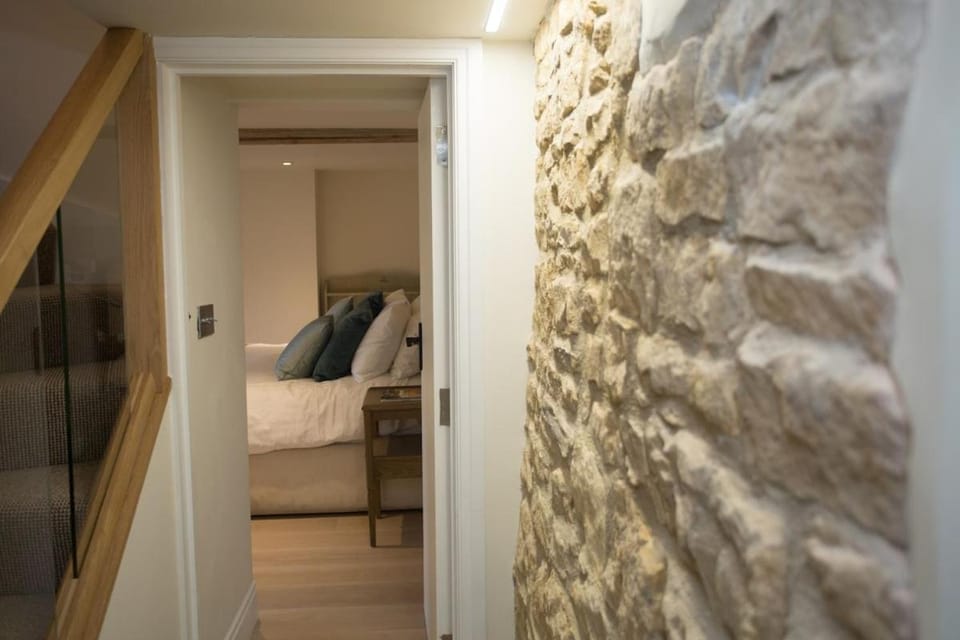 Craigmoor Cottage, enchanting, tranquil & central Villa in Bourton-on-the-Water