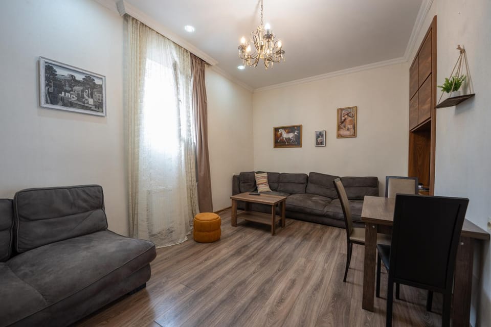 Stylish Central Apartment in TbilisiGreat Location Apartment in Tbilisi, Georgia