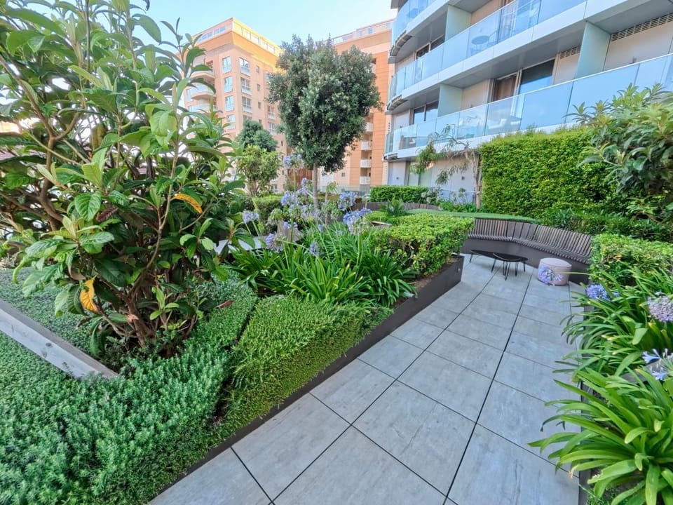 Garden, Garden view