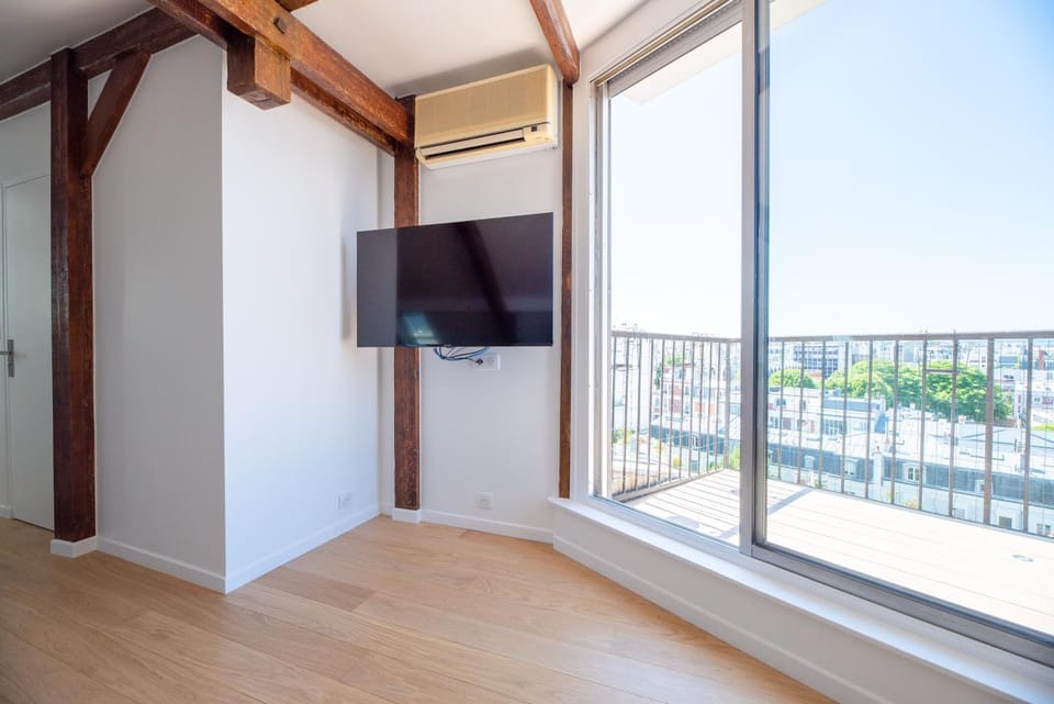TV and multimedia, View (from property/room), Balcony/Terrace