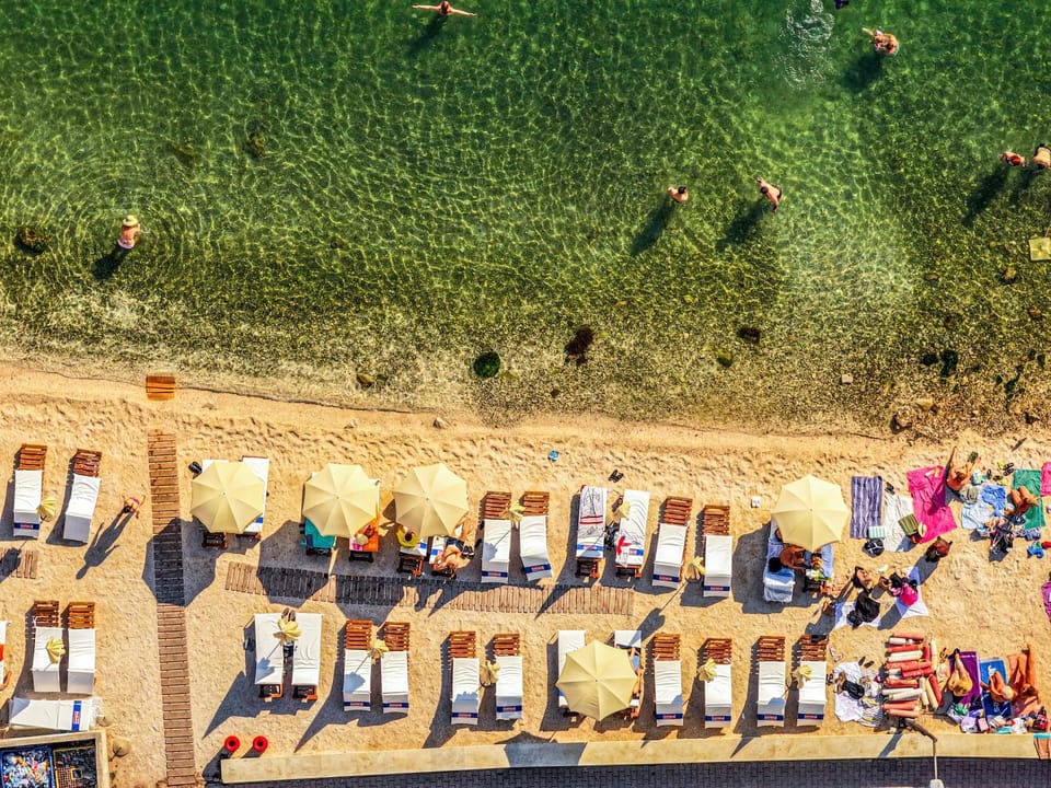 Day, People, Natural landscape, Bird's eye view, Beach, Sea view, sunbed