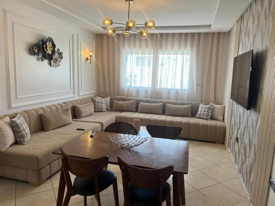 Apartment in Martil avec piscine Apartment in Tangier-Tétouan-Al Hoceima