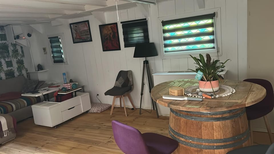 Property building, Living room