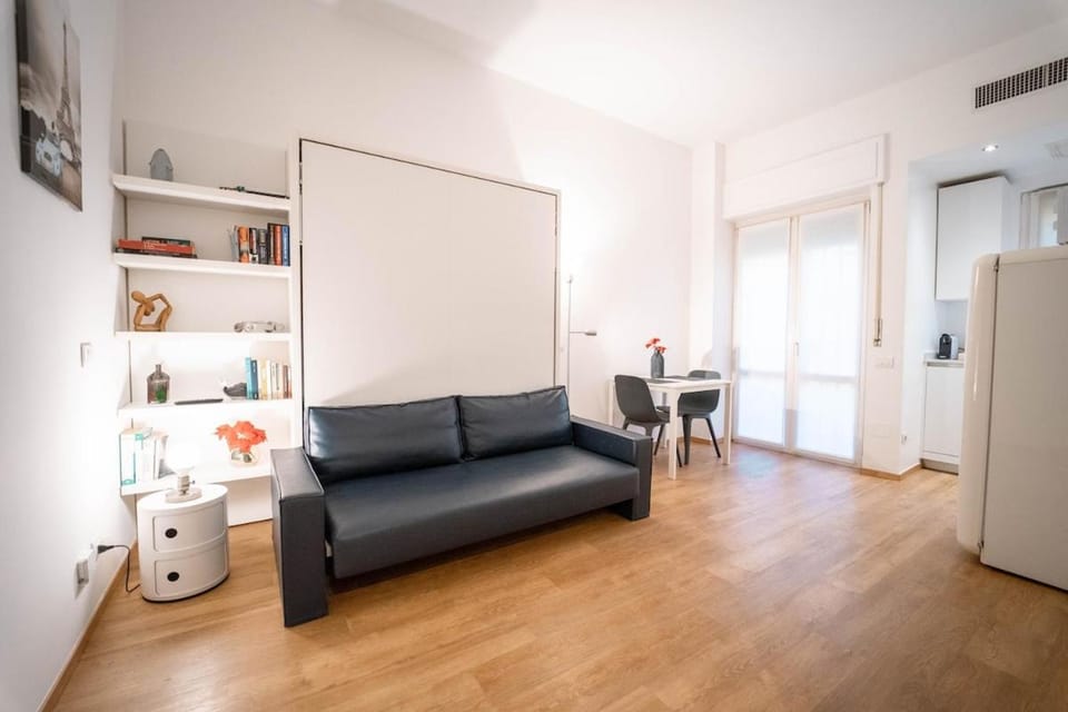Sul Naviglio - Design Moderno e Comfort a Milano Apartment in Milan