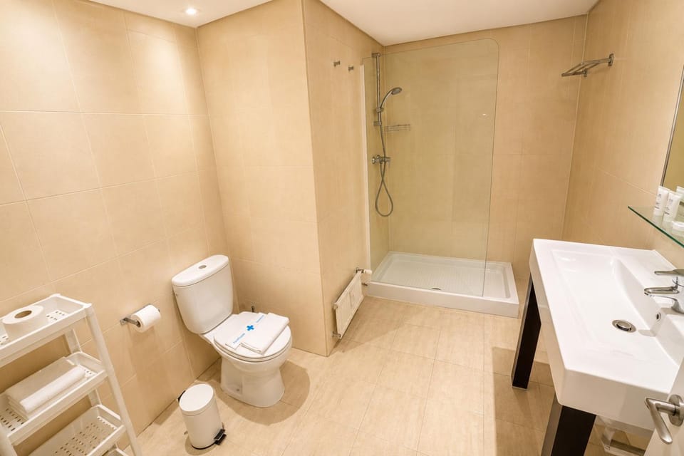 Shower, Toilet, Bathroom