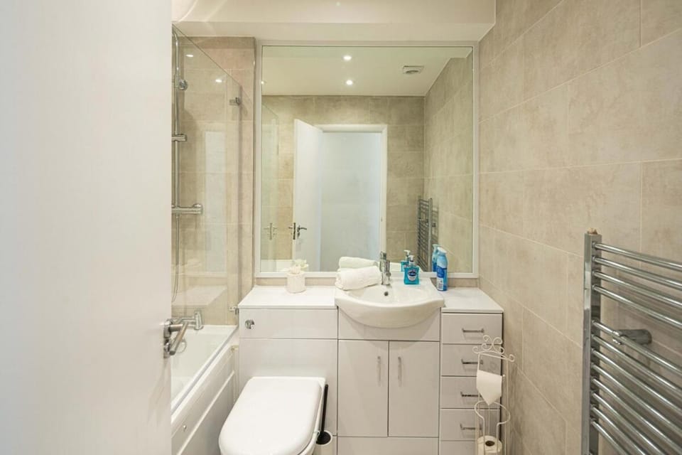 The Soho Carolina - NEW Apartment in City of Westminster