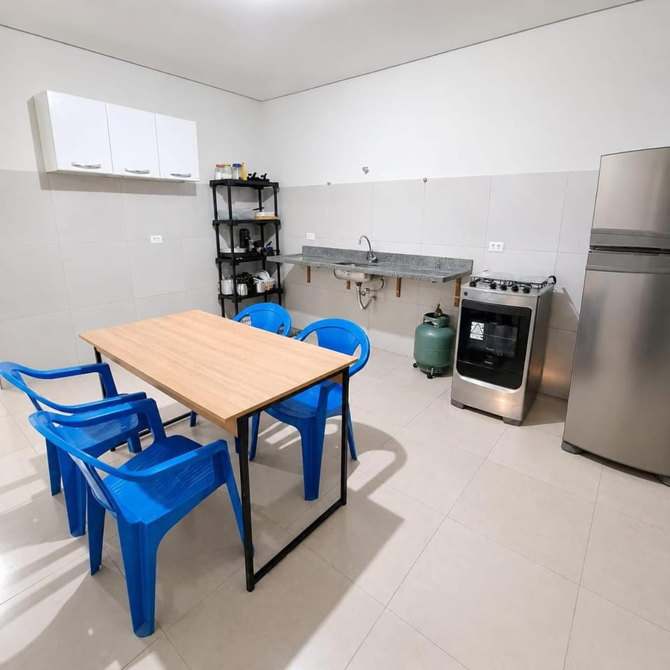 CASA - 2 minutos do aeroporto - 2 qtos com ar House in Campo Grande