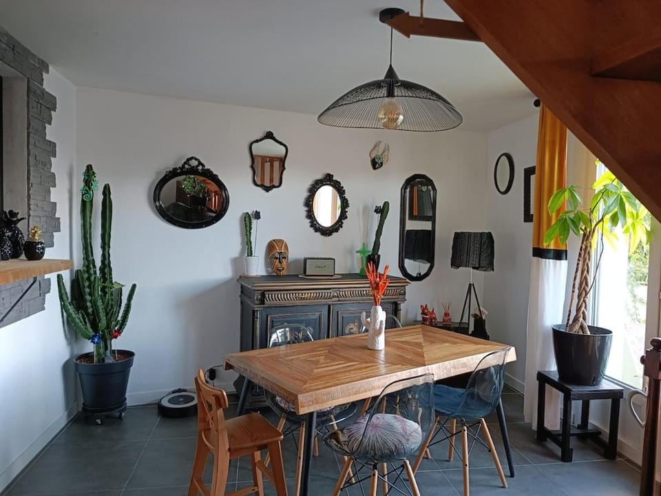 Grand duplex confortable Apartment in Lorient