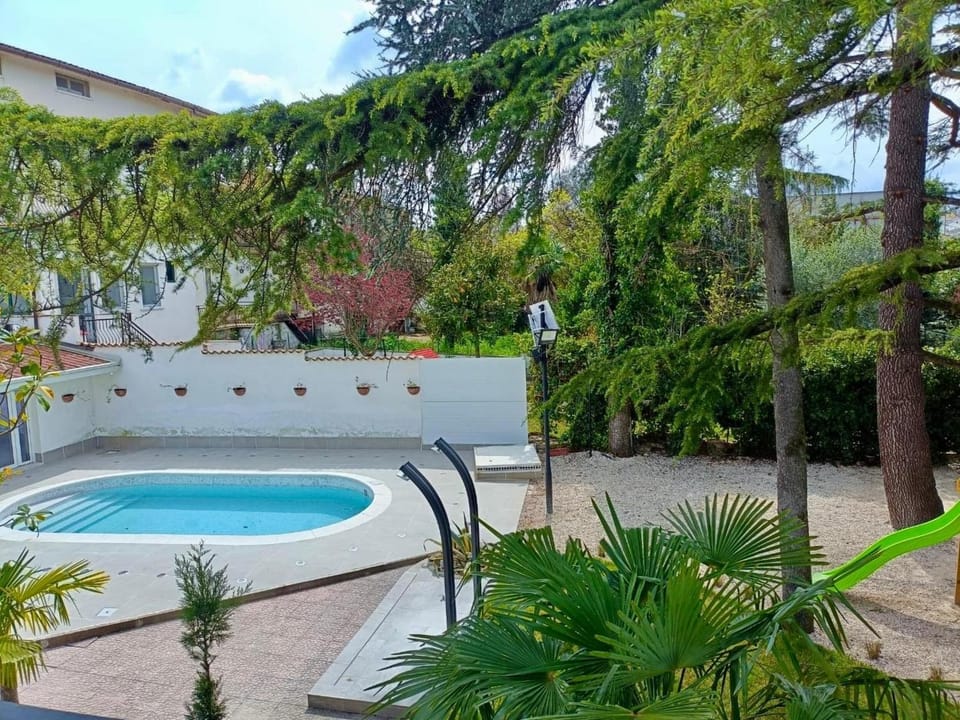 Property building, Swimming pool