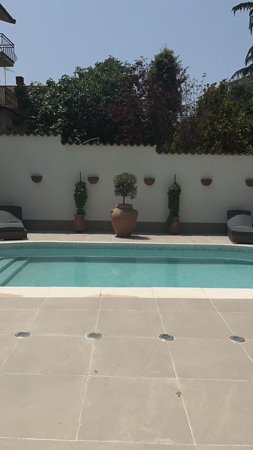 Property building, Swimming pool