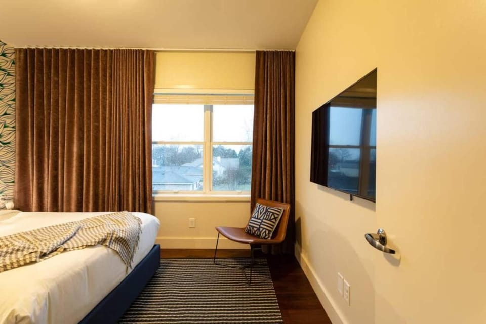 Heart of 12 South, Near Downtown , Park FREE - #6 Apartment hotel in Nashville