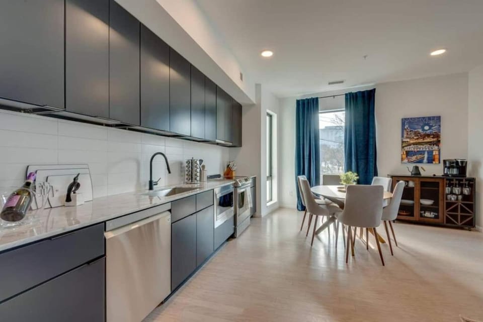 Boutique Condo on Nashville's Riverfront- EVE #201 House in East Nashville