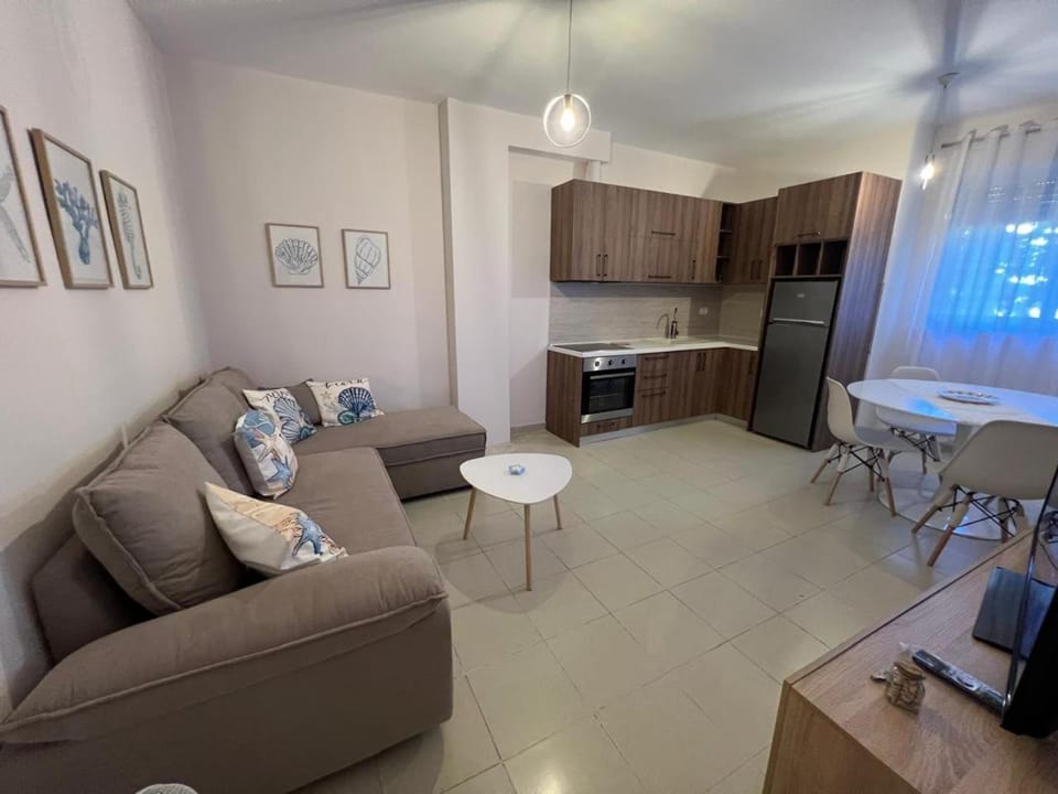 Kitchen or kitchenette, Living room, Seating area