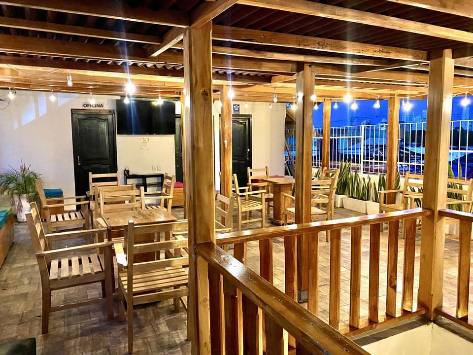 TV and multimedia, Balcony/Terrace, Seating area