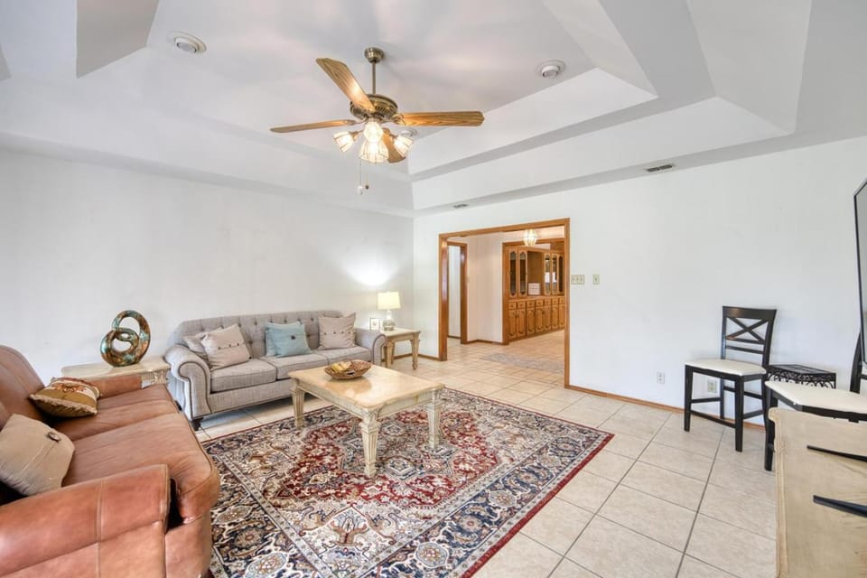 Bright Pharr Getaway Spacious Family Home w Garage and WiFi House in Pharr