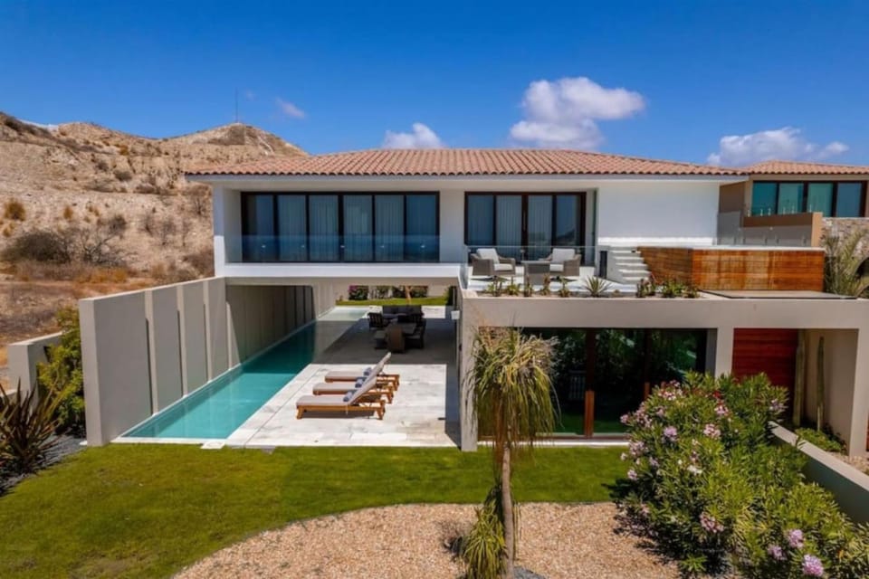 Cozy Lux Villa with Pool and Jacuzzi, near Golf Course Villa in San Jose del Cabo