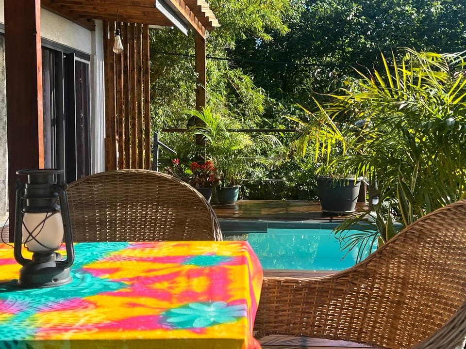 Patio, Breakfast