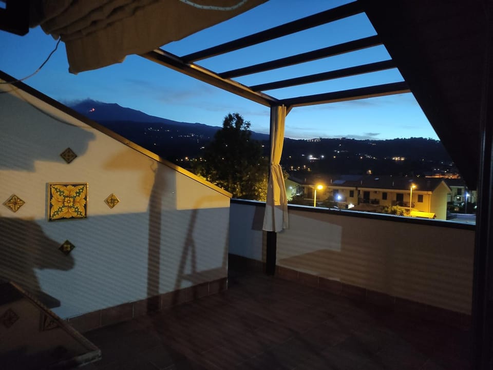 Night, Natural landscape, View (from property/room), Balcony/Terrace, Mountain view