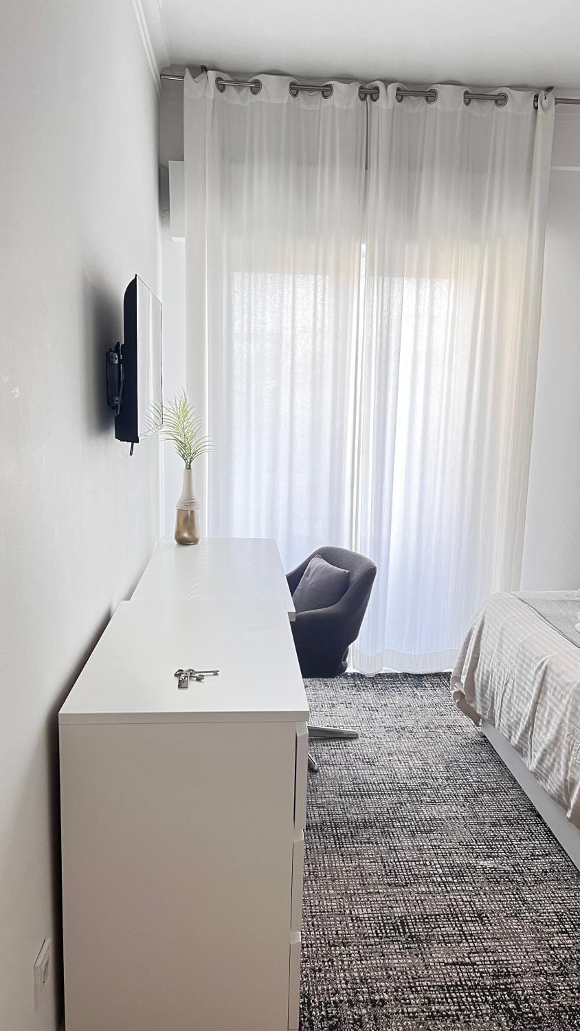 Quarto com casa de banho privativo Vacation rental in Lisbon