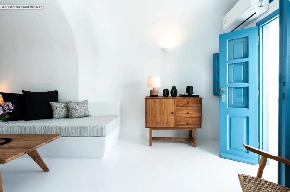 Anemos Caldera Oia Apartment in Oia