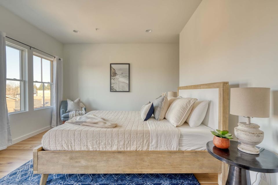 Bright 2BR - North Tabor - Work & Recharge House in Portland