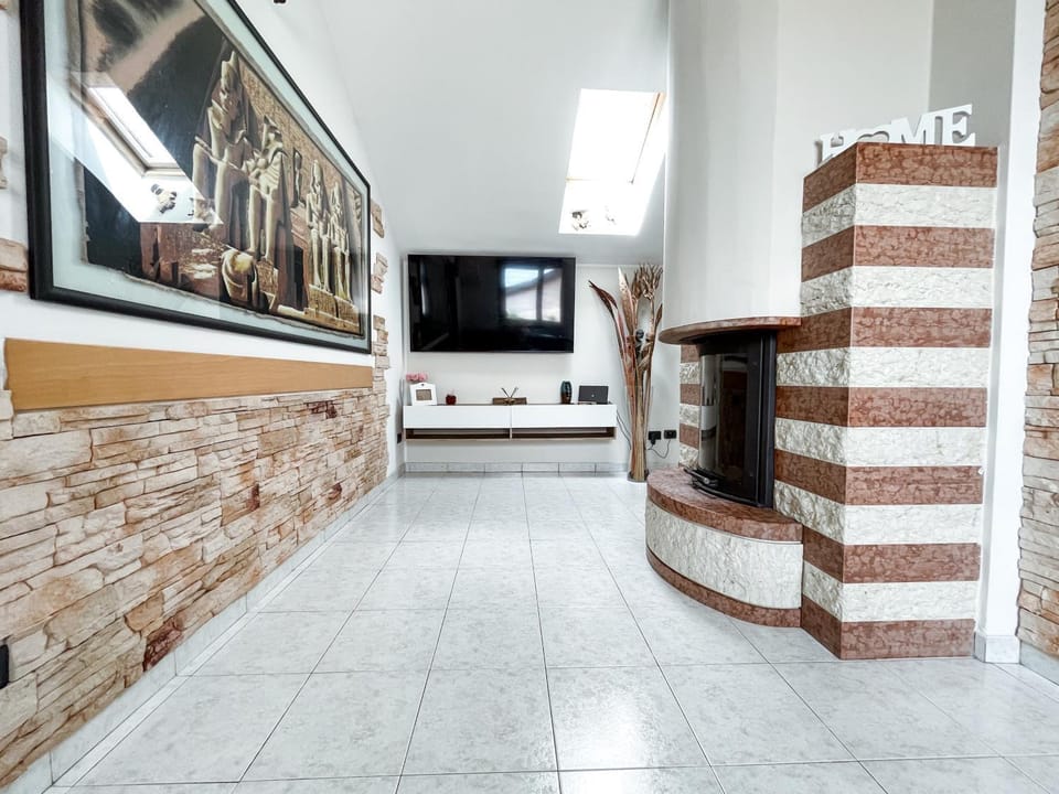 Cinema Terrace - Locate Triulzi, Milano Apartment in Lombardy