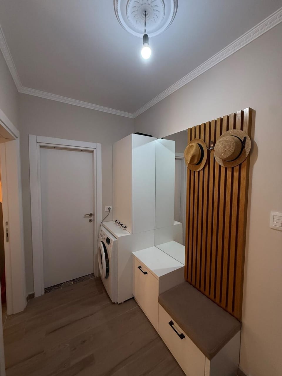 2G Shengjin Apartment Apartment in Europe
