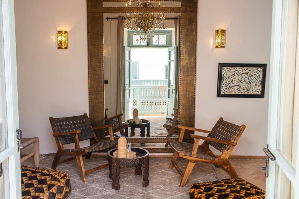Seating area
