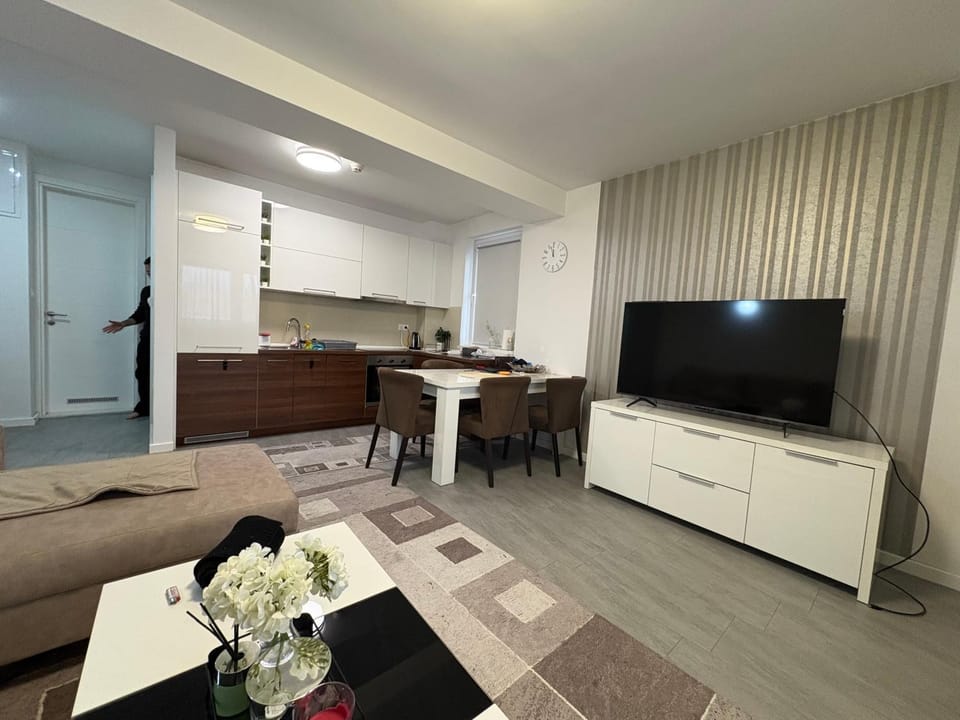 Kitchen or kitchenette, Living room, Seating area