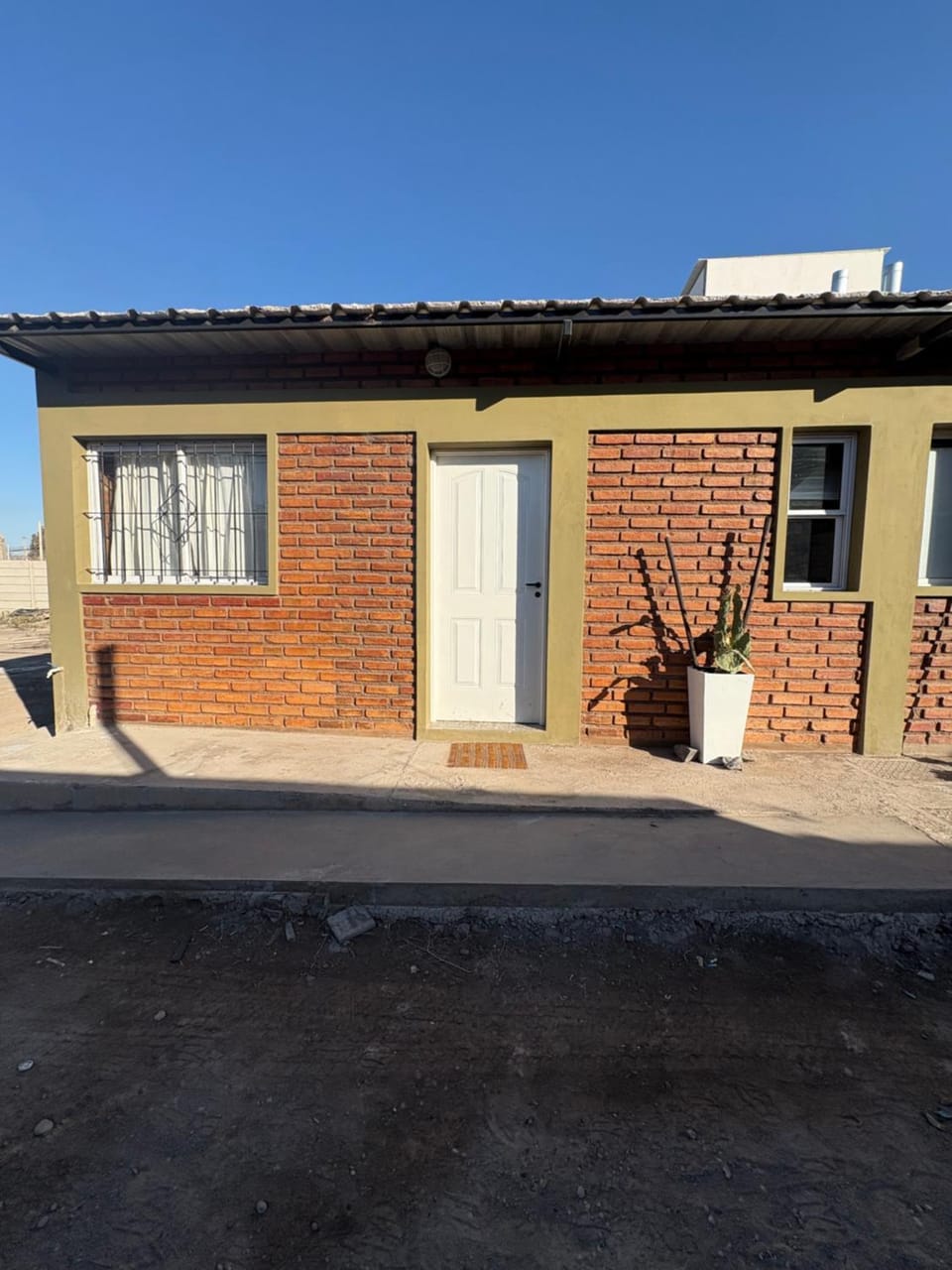Property building, Day