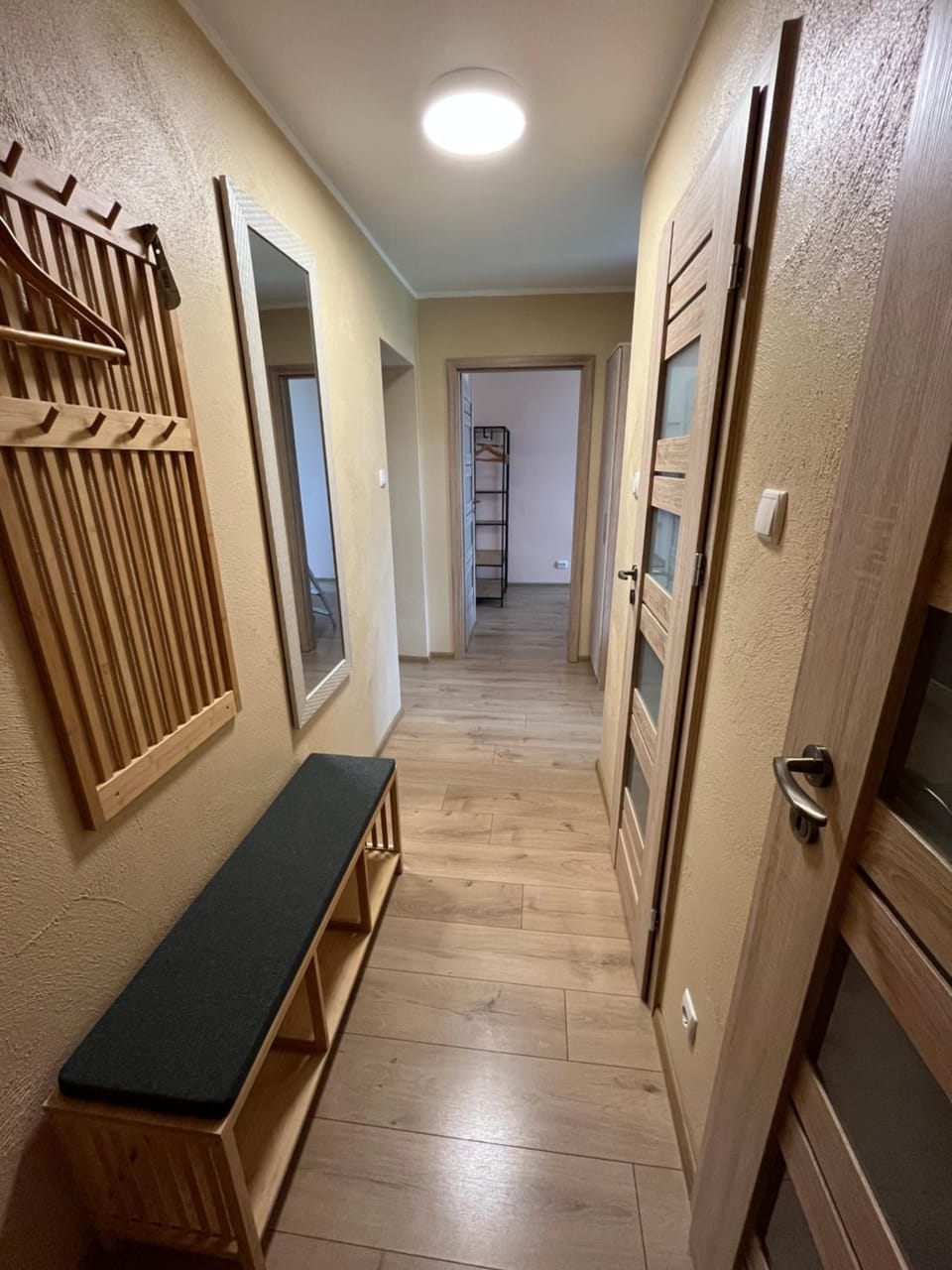 Photo of the whole room, wardrobe