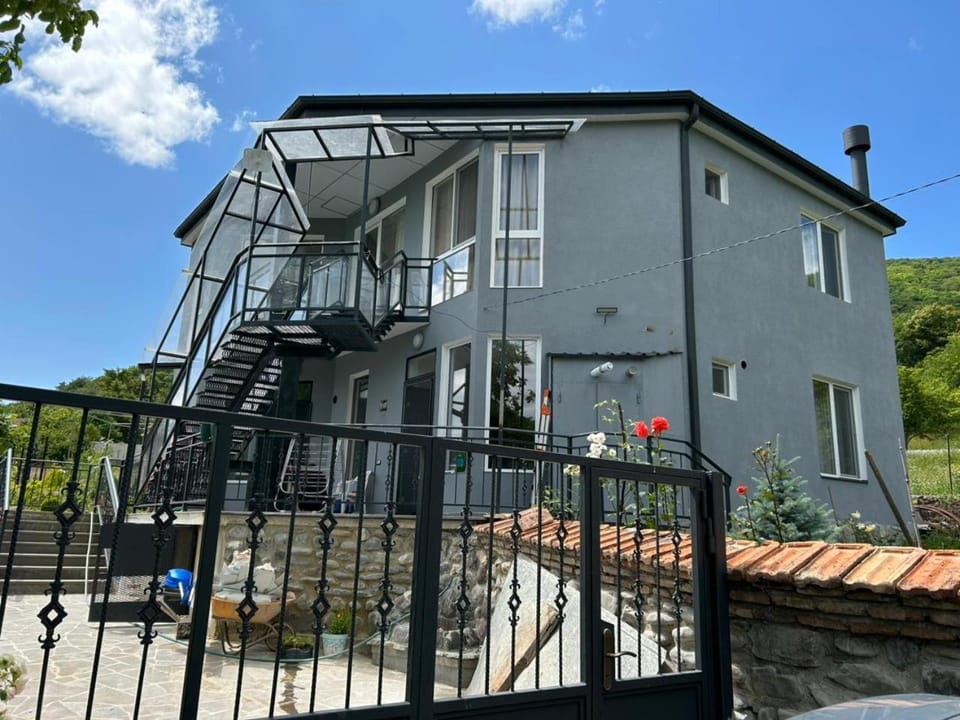 Ananuri Mountain Escape Apartment in Georgia