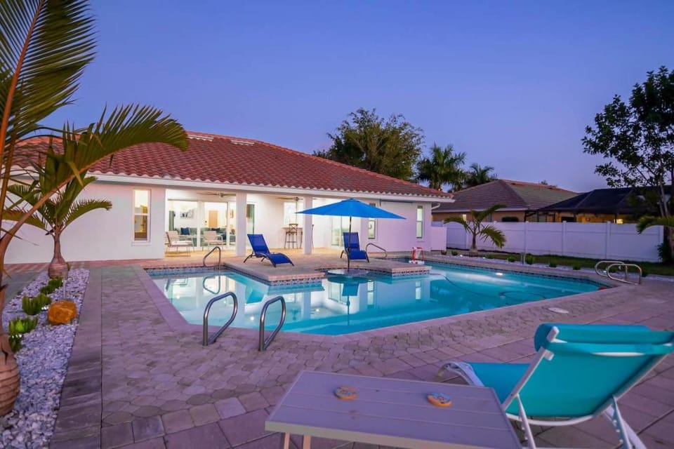 Bonita Lake Home House in Bonita Springs