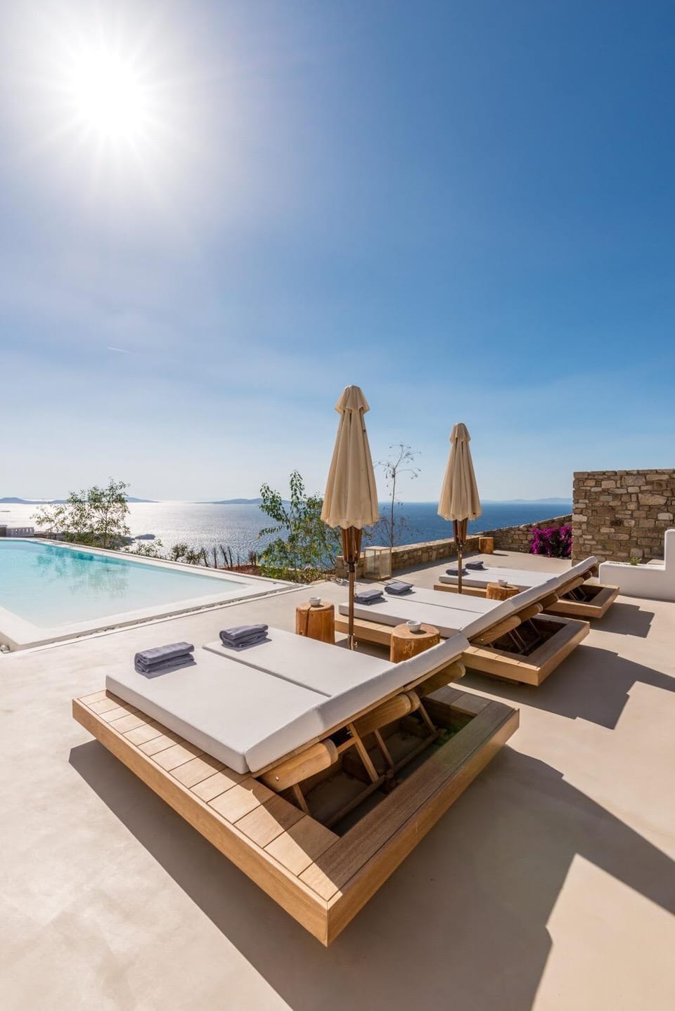 City view, Garden view, Pool view, Sea view