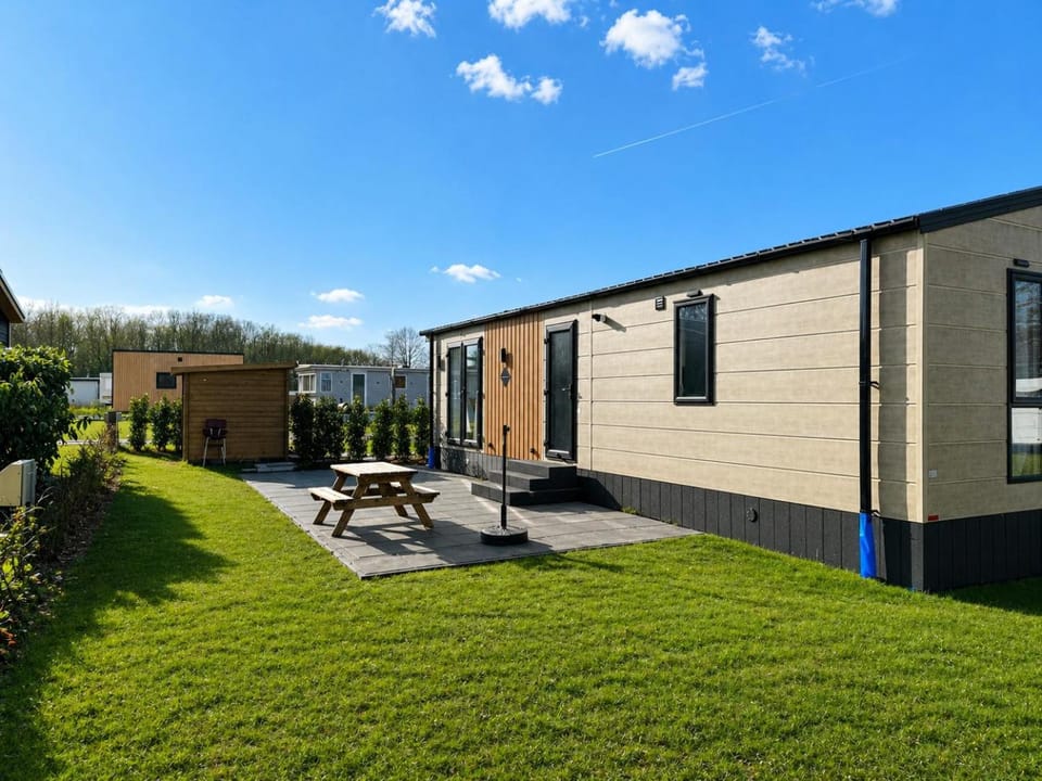 Property building, Garden, Garden view