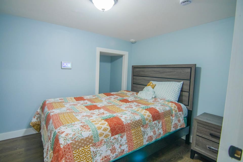 Fully Furnished 1st Floor Retreat Apartment in Auburn