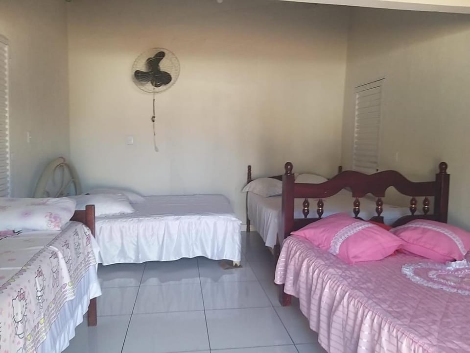 Hospedagem 24 de Junho Bed and Breakfast in State of Goiás
