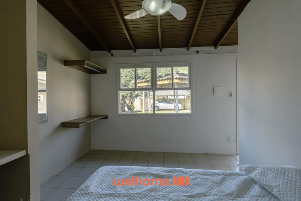 Kitnet na praia em Floripa com churrasqueira Inn in Florianopolis