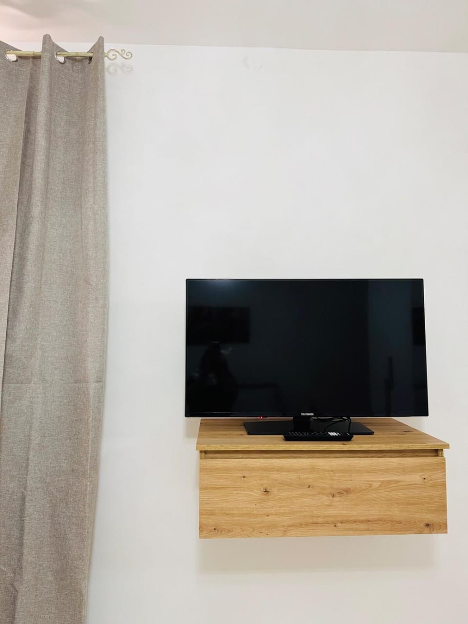 TV and multimedia, Evening entertainment