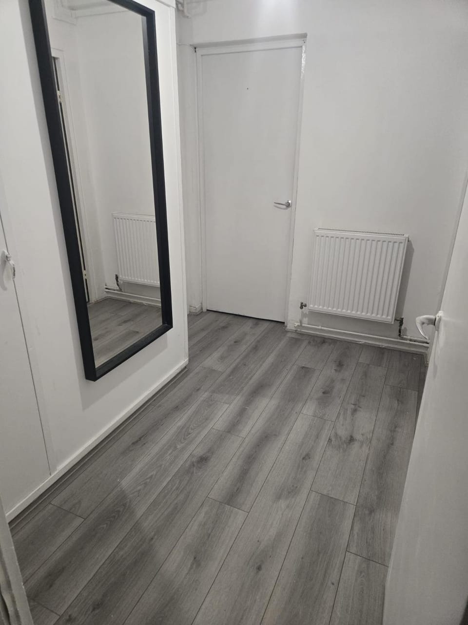 1 Bedroom Hackney Well Street E9 Apartment in London Borough of Hackney