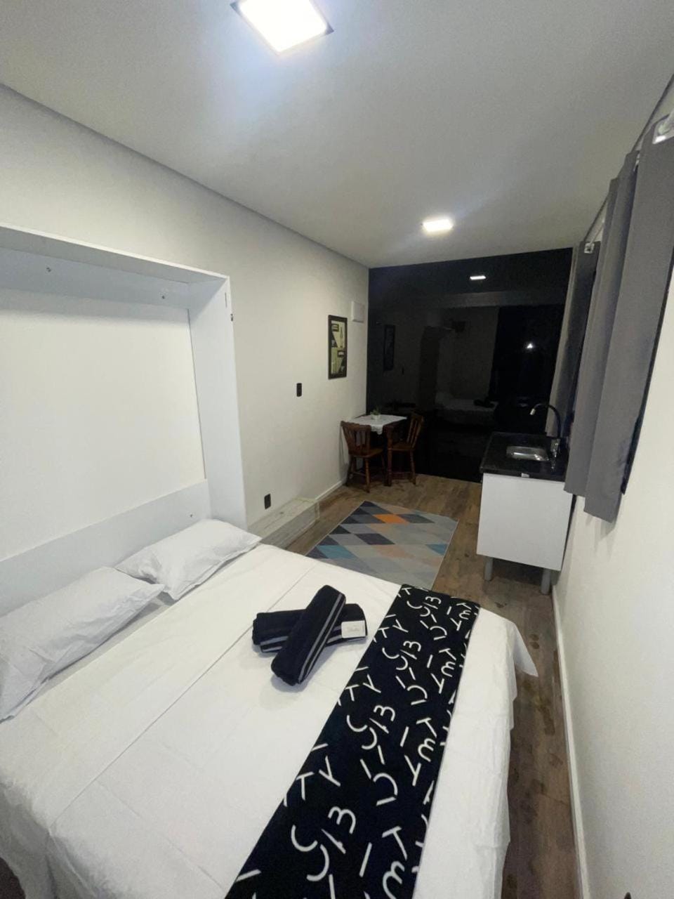 Bed, TV and multimedia, Photo of the whole room, Bedroom, wardrobe