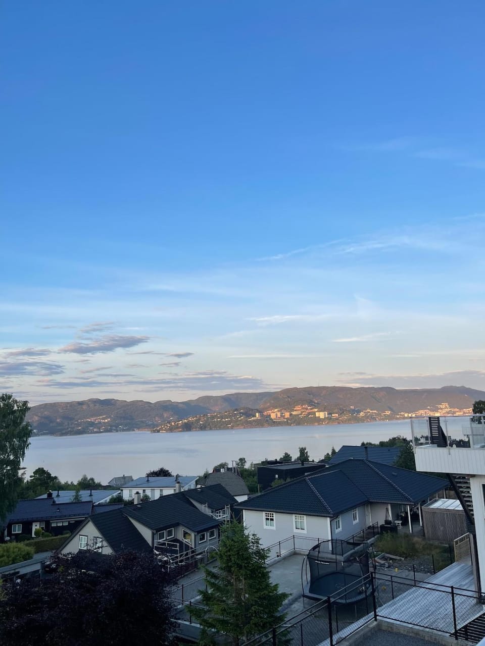 Semi-detached house with lovely views of the city fjord House in Bergen