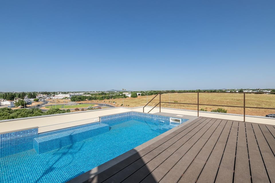 Balcony/Terrace, Pool view, Swimming pool