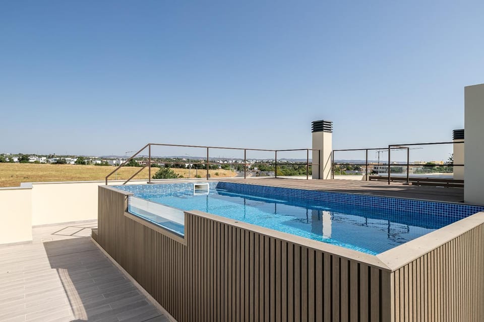 Balcony/Terrace, Pool view, Swimming pool, Swimming pool