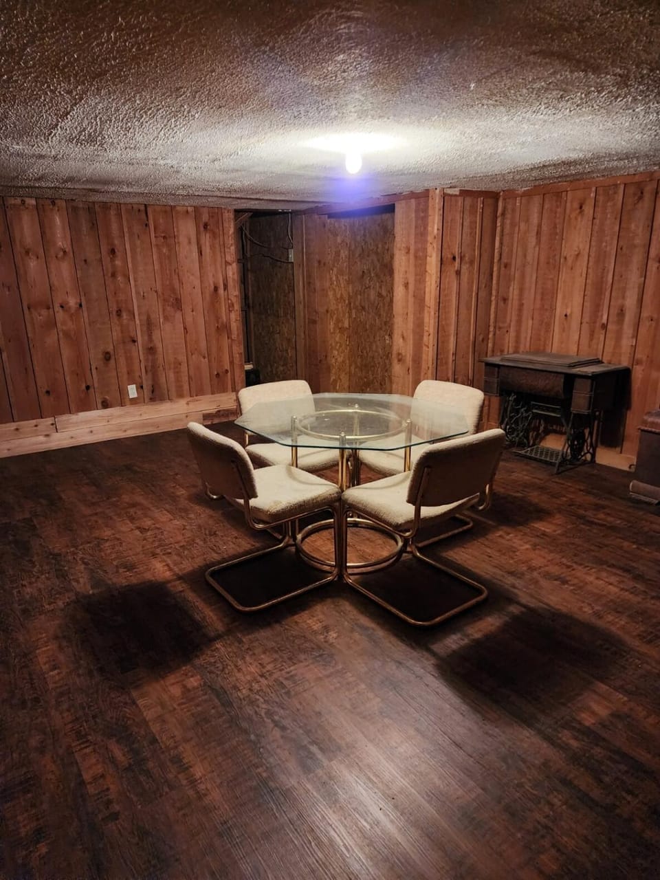 Facade/entrance, Seating area