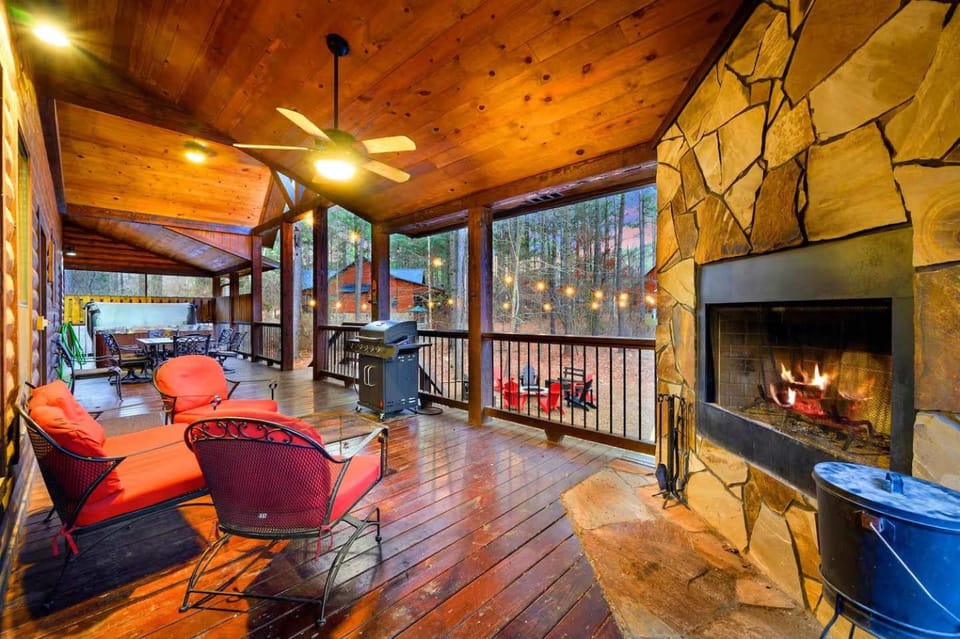 Patio, BBQ facilities, View (from property/room), Seating area